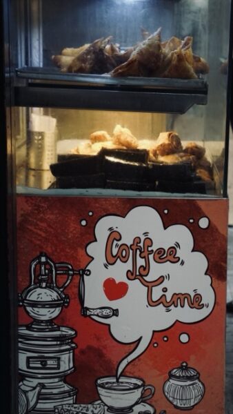 Live Cafe